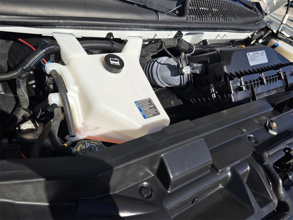 Used 2023 Chevrolet Express 2500 w/ Driver Convenience Package image 17