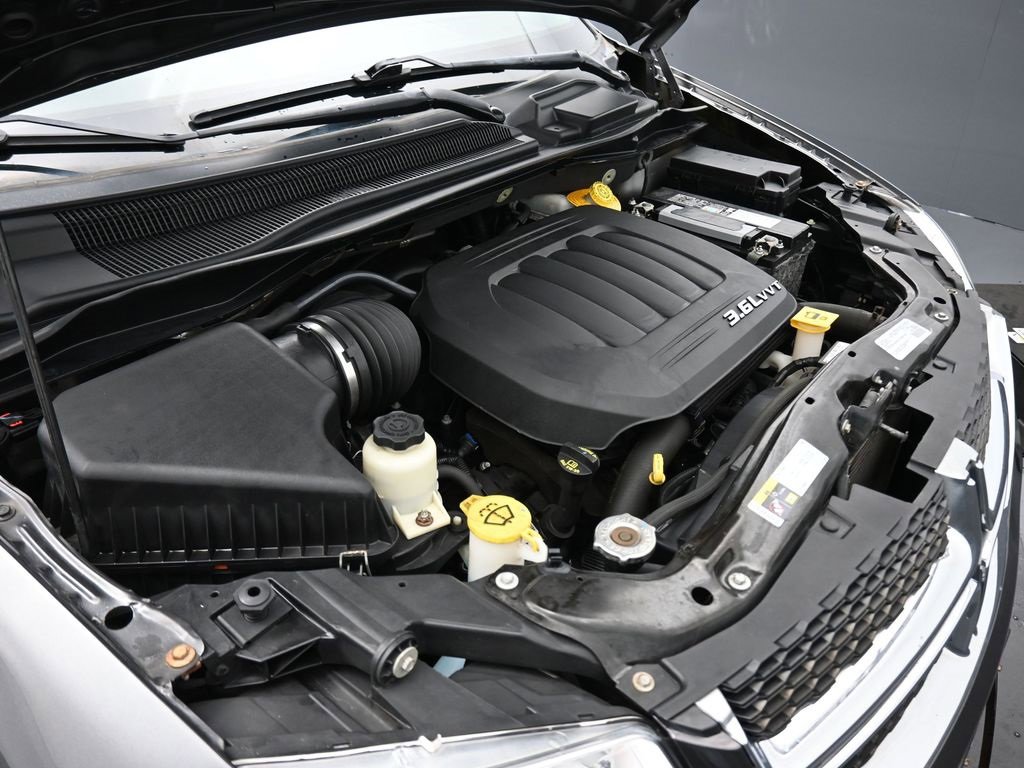 Used 2016 Dodge Grand Caravan SE image 54