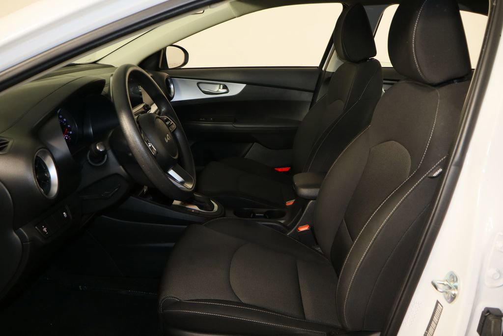 Used 2024 Kia Forte LXS image 17