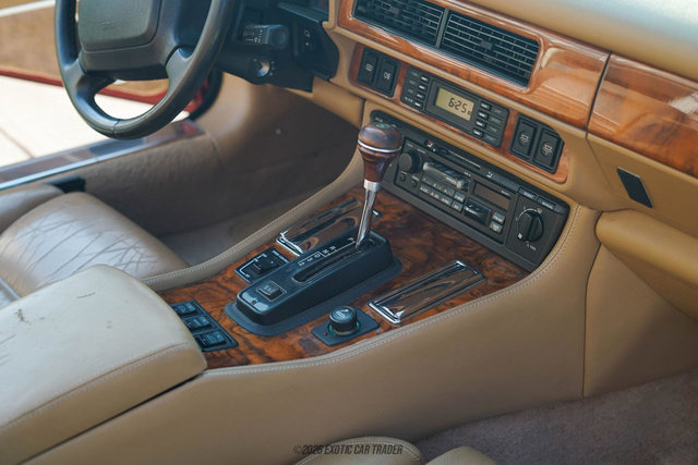 Used 1994 Jaguar XJS 4.0 Convertible image 39