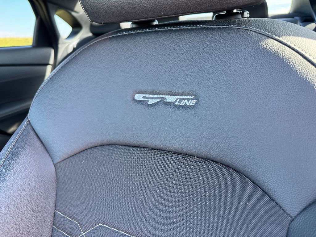 Used 2023 Kia Forte GT-Line image 12