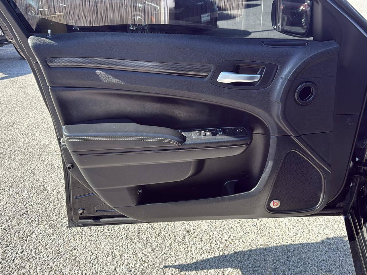 Used 2016 Chrysler 300 S w/ 300S Premium Group RWD image 11