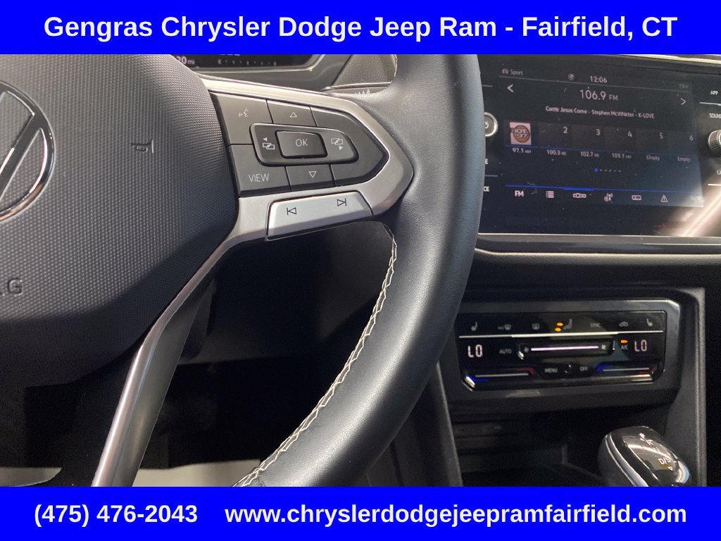 Used 2023 Volkswagen Tiguan SE AWD/4WD image 20