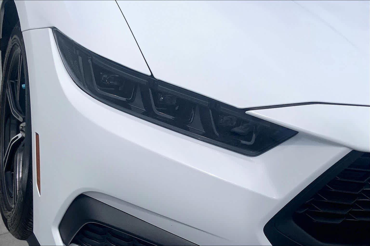 Certified 2025 Ford Mustang Coupe RWD image 27
