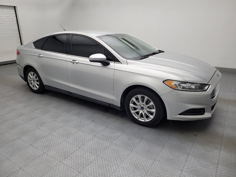 Used 2016 Ford Fusion S image 11
