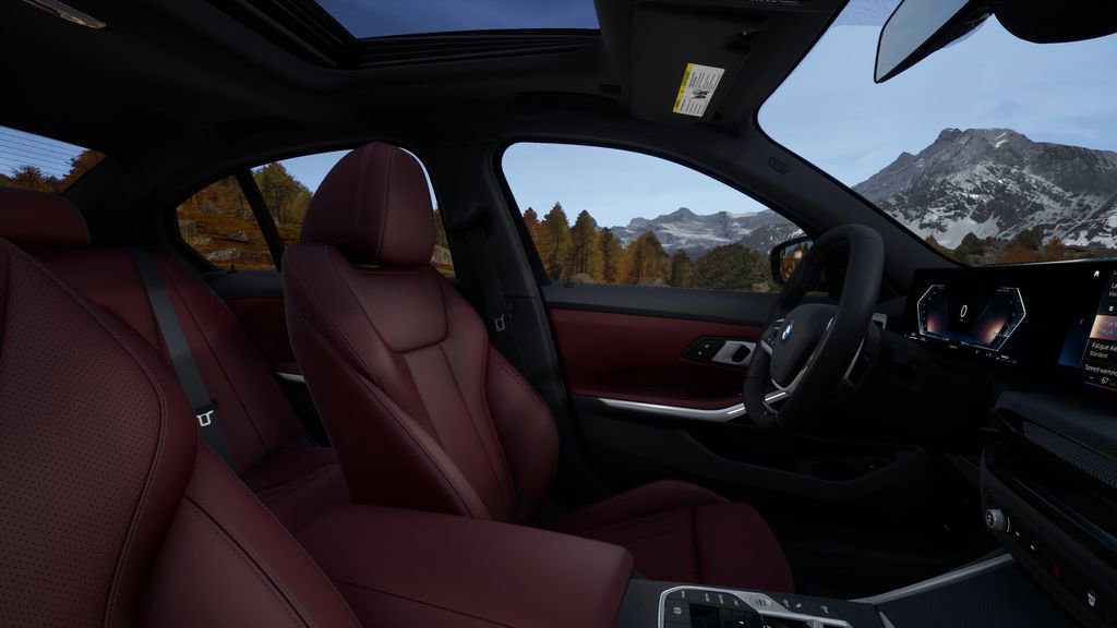 Used 2025 BMW 330i Sedan w/ Premium Package image 37