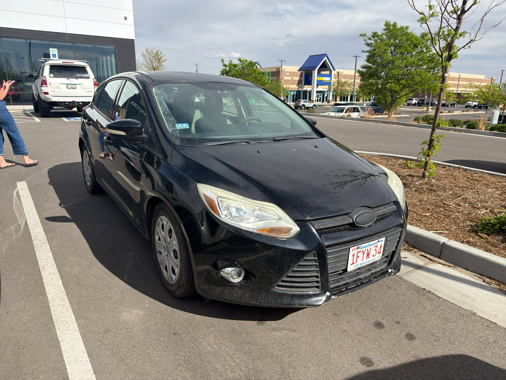 Used 2012 Ford Focus SE image 2