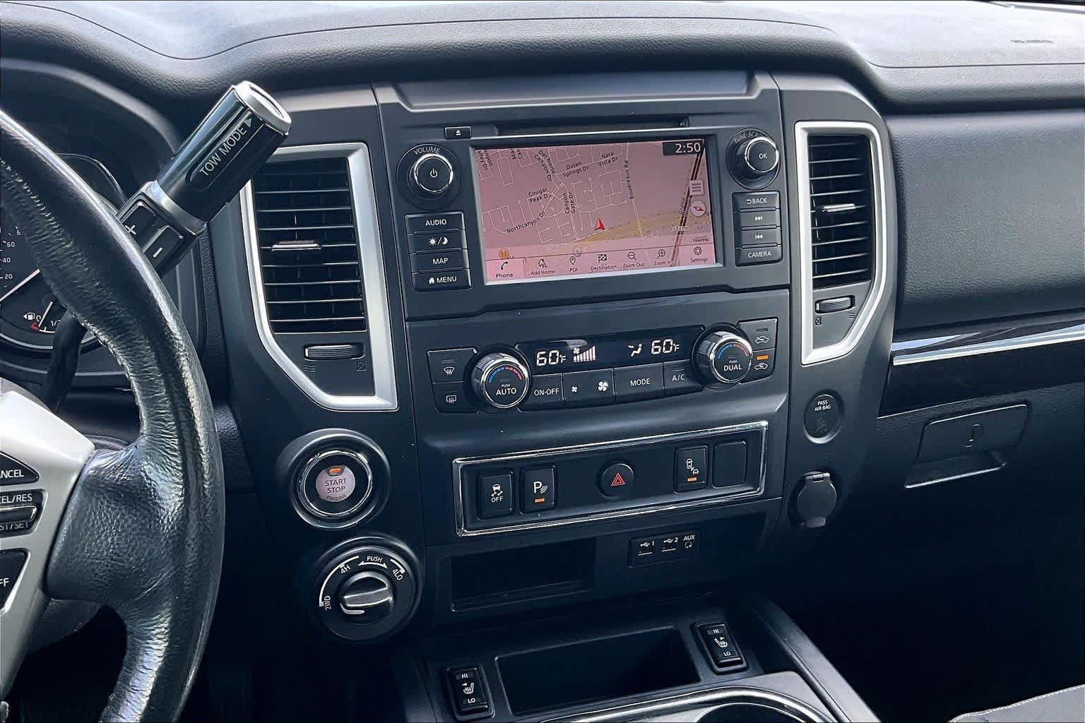 Used 2019 Nissan Titan SV w/ SV Convenience Package AWD/4WD image 7
