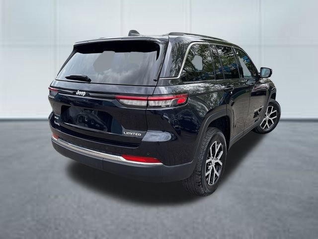 Used 2024 Jeep Grand Cherokee Limited AWD/4WD image 4