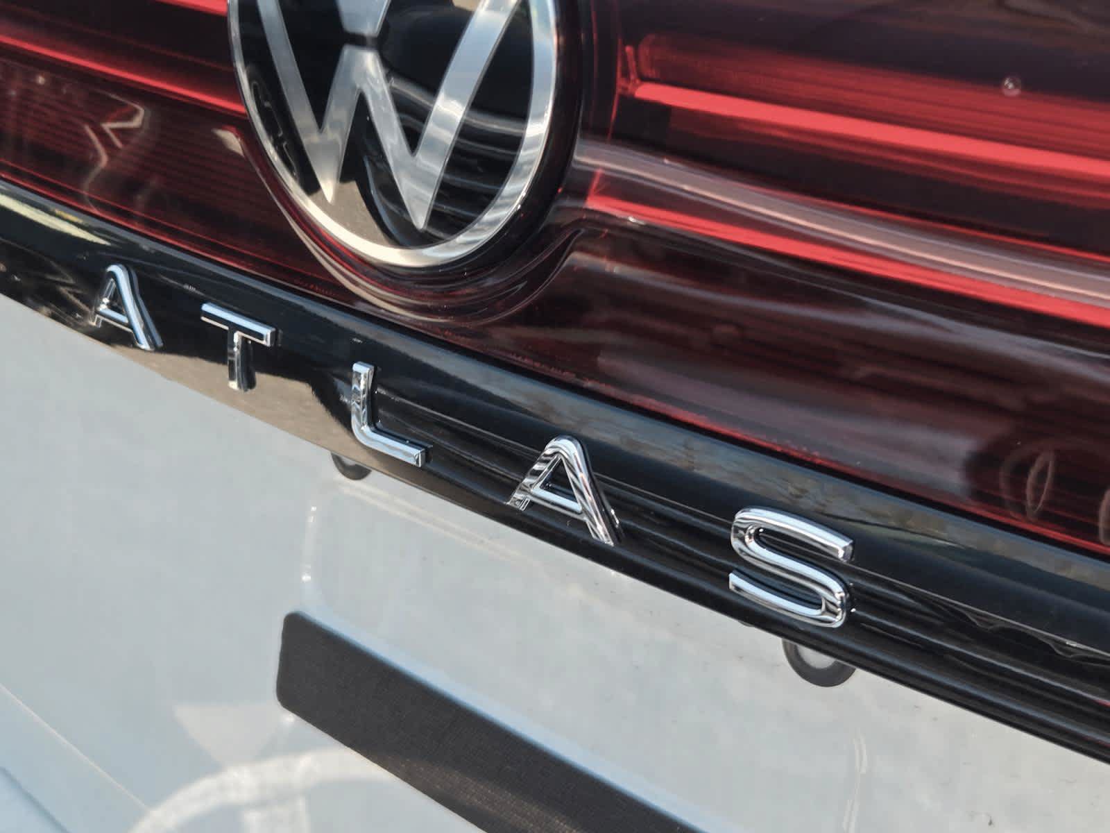 New 2026 Volkswagen Atlas Peak Edition AWD/4WD image 10