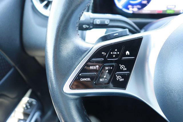 Used 2024 Mercedes-Benz EQB 250+ image 18
