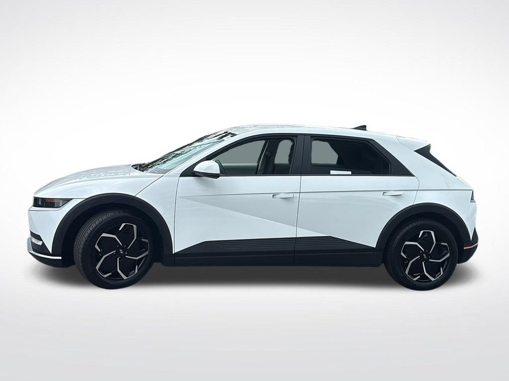 Used 2024 Hyundai Ioniq 5 SE AWD/4WD image 4