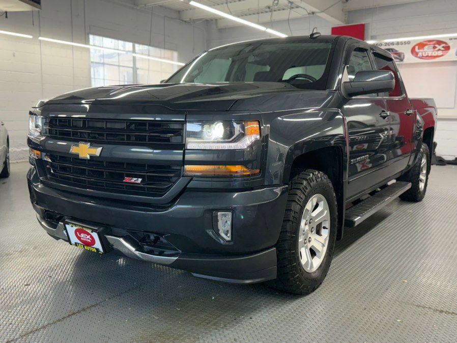Used 2018 Chevrolet Silverado 1500 LT w/ All Star Edition AWD/4WD image 2