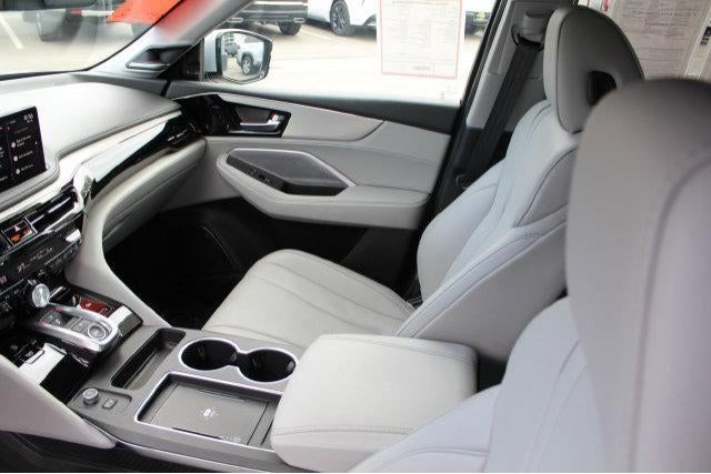 Used 2025 Acura MDX w/ Technology Package FWD image 52