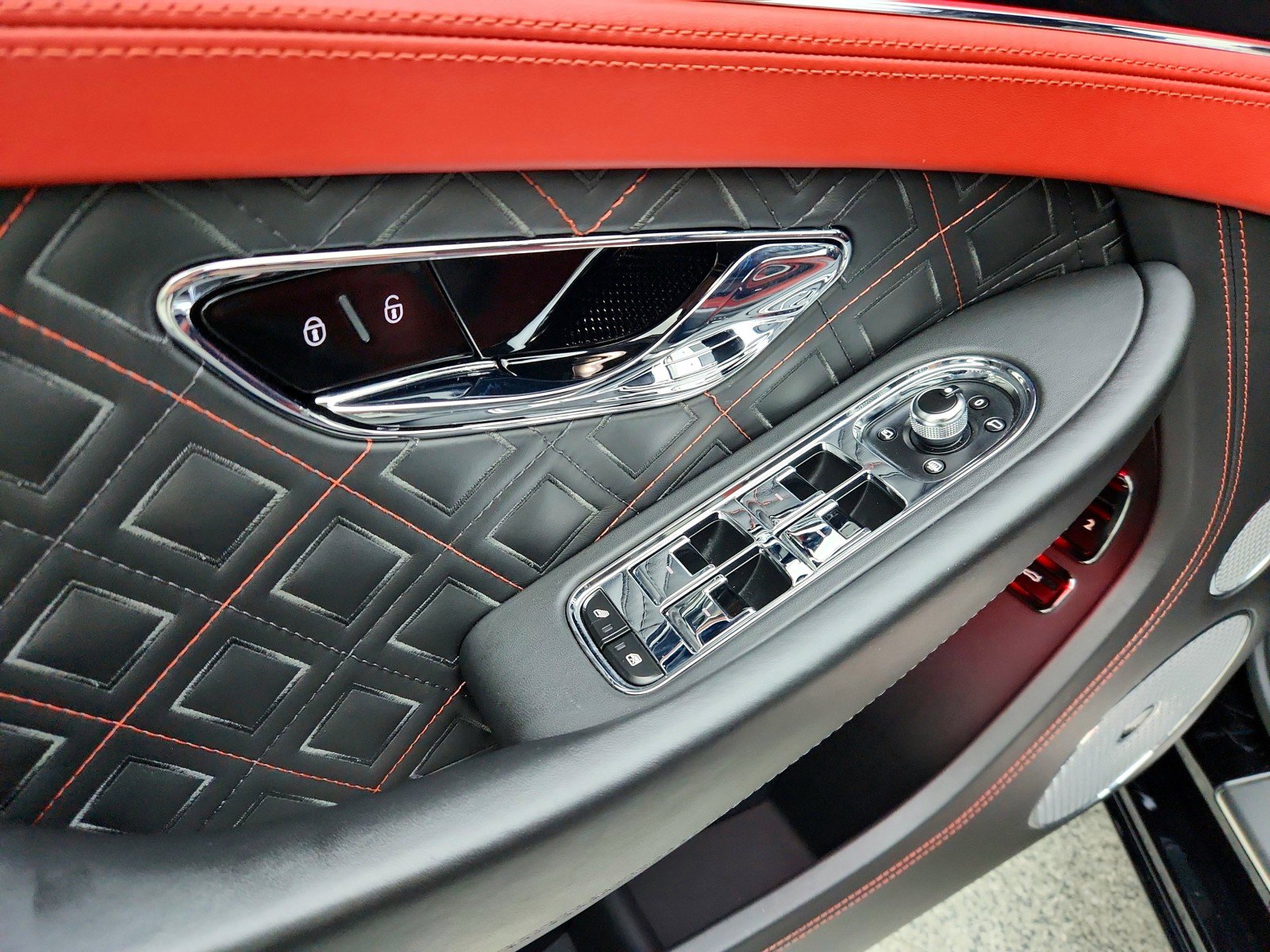 Used 2020 Bentley Continental GT V8 First Edition image 23