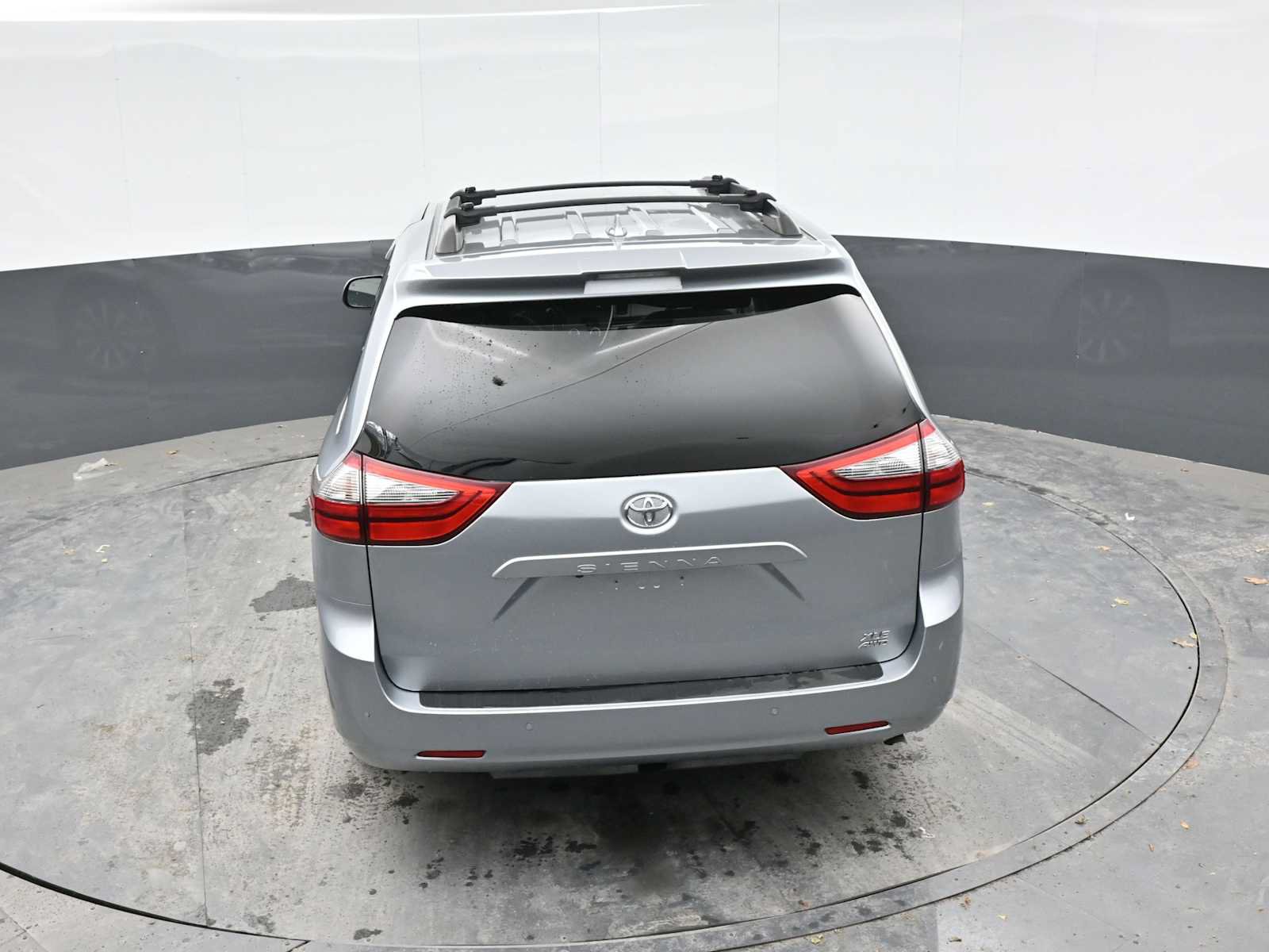Used 2020 Toyota Sienna XLE w/ XLE Navigation Package AWD/4WD image 22