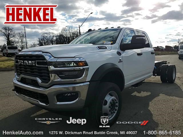 Used 2026 RAM 5500 Tradesman w/ Chrome Appearance Group AWD/4WD image 1