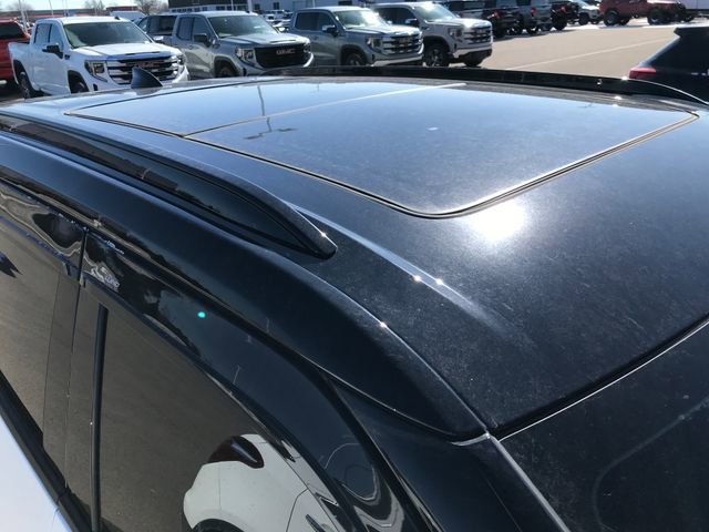 Used 2025 Chevrolet Blazer RS w/ Driver Confidence II Package image 3