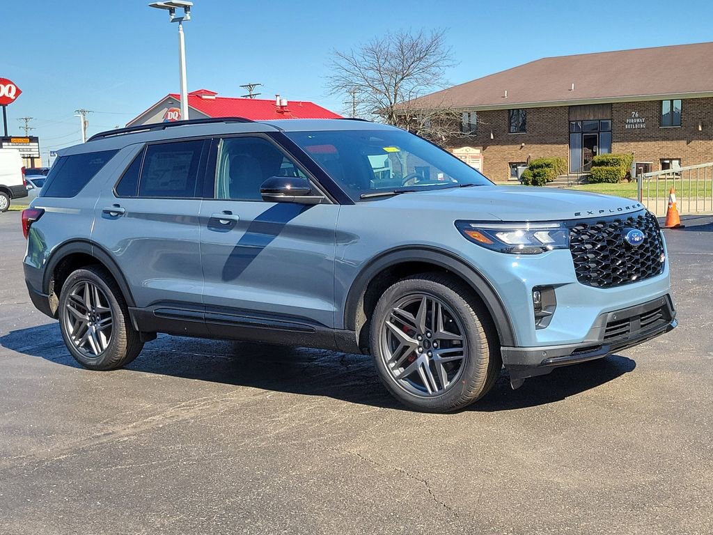 New 2026 Ford Explorer ST w/ Sun And Sound Package