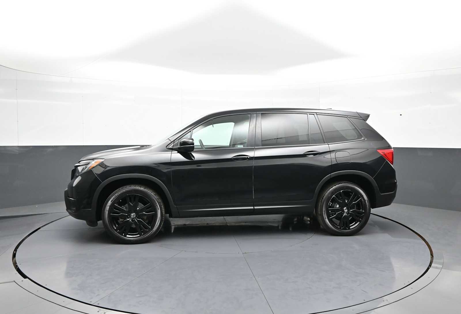 Certified 2021 Honda Passport Sport image 8
