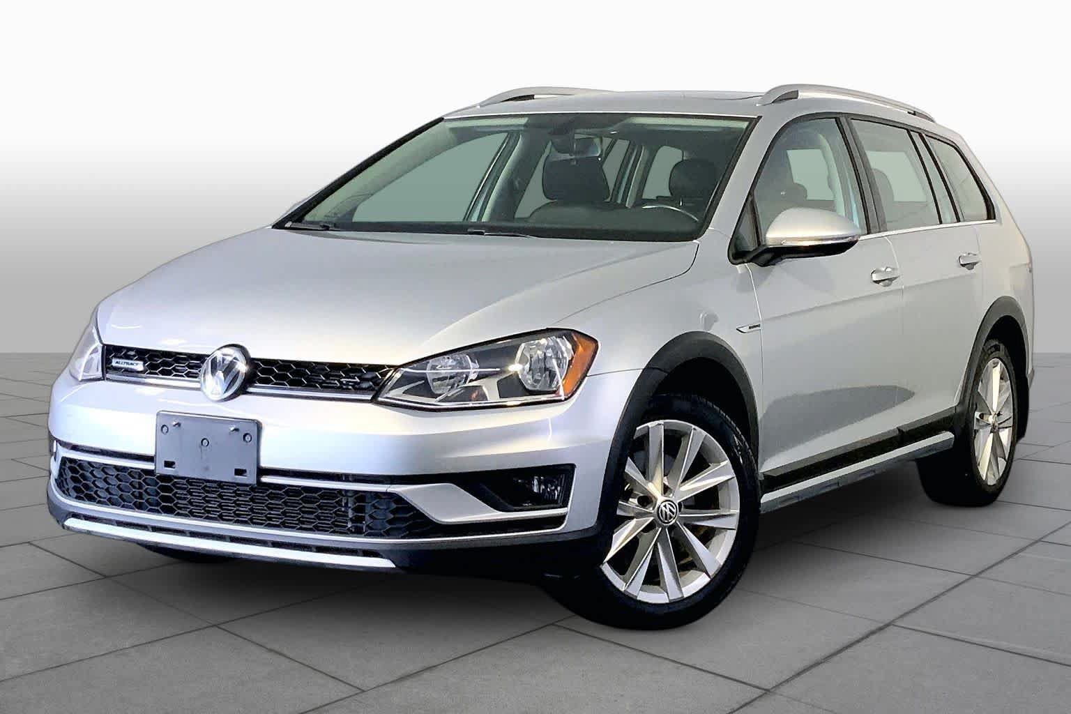 Used 2017 Volkswagen Golf Alltrack SE AWD/4WD image 1