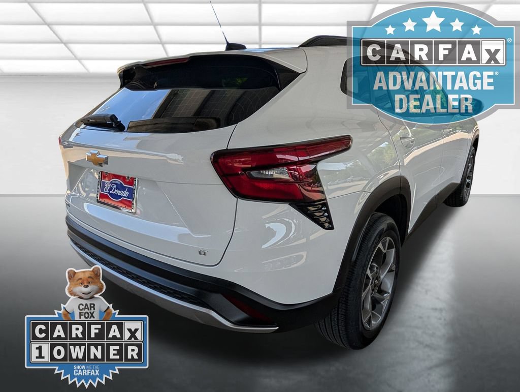 Certified 2025 Chevrolet Trax LT FWD image 27