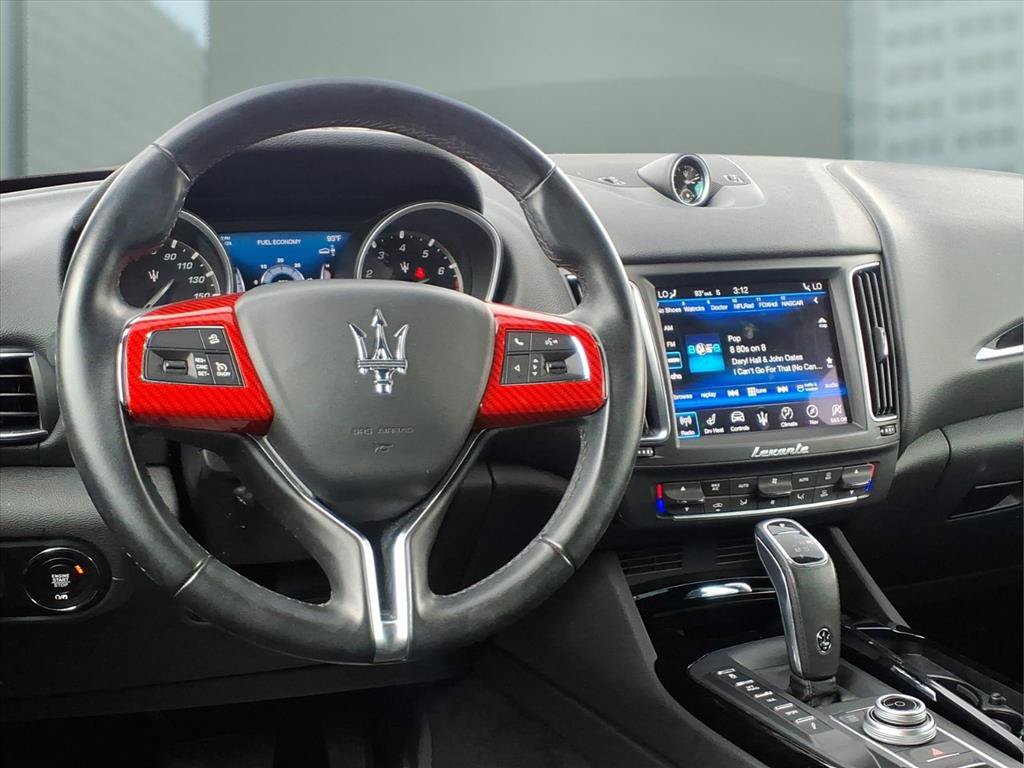 Used 2019 Maserati Levante AWD/4WD image 3