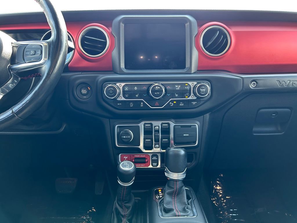 Used 2021 Jeep Wrangler Unlimited Rubicon AWD/4WD image 16