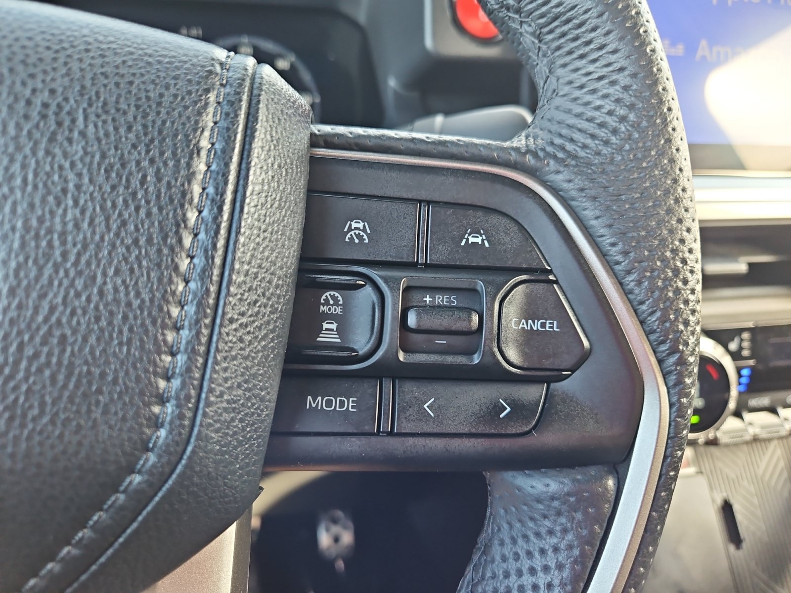 Used 2025 Toyota Tacoma TRD Sport w/ TRD Sport Premium Package AWD/4WD image 28
