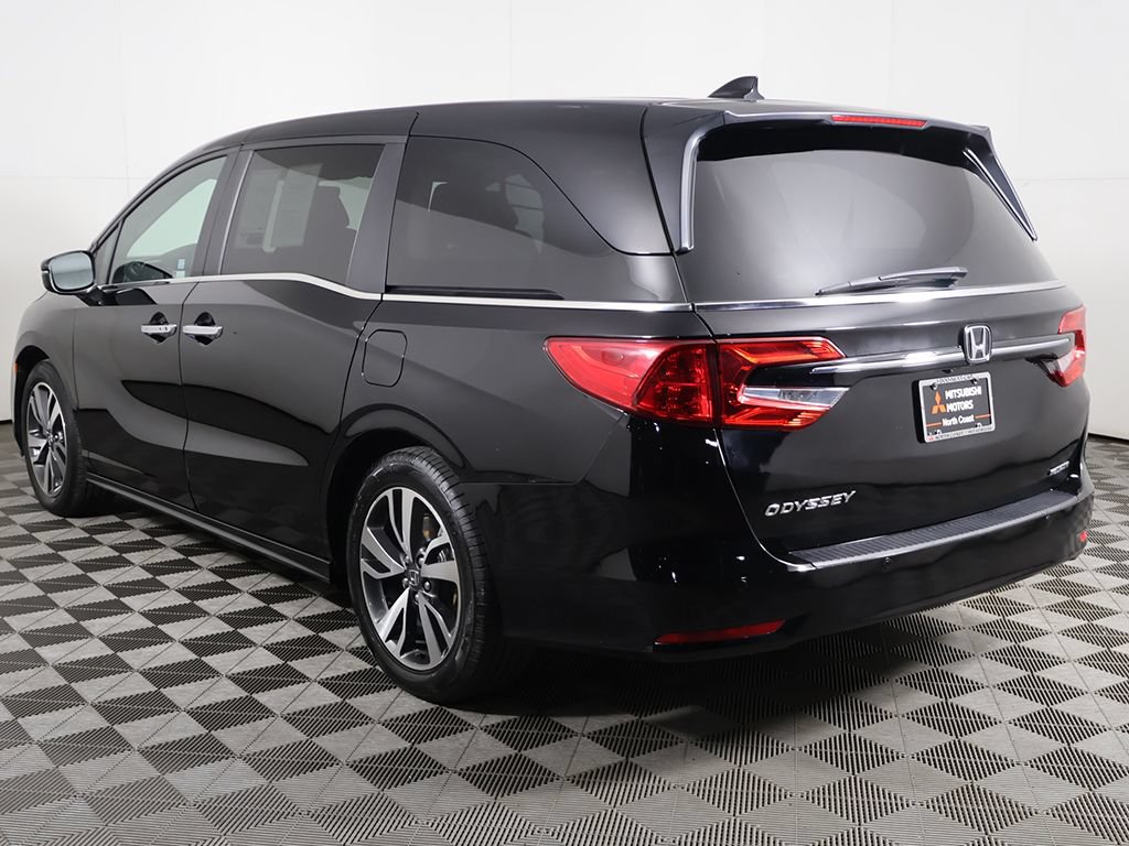 Used 2023 Honda Odyssey Touring image 12