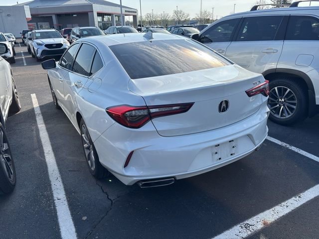 Used 2022 Acura TLX image 4