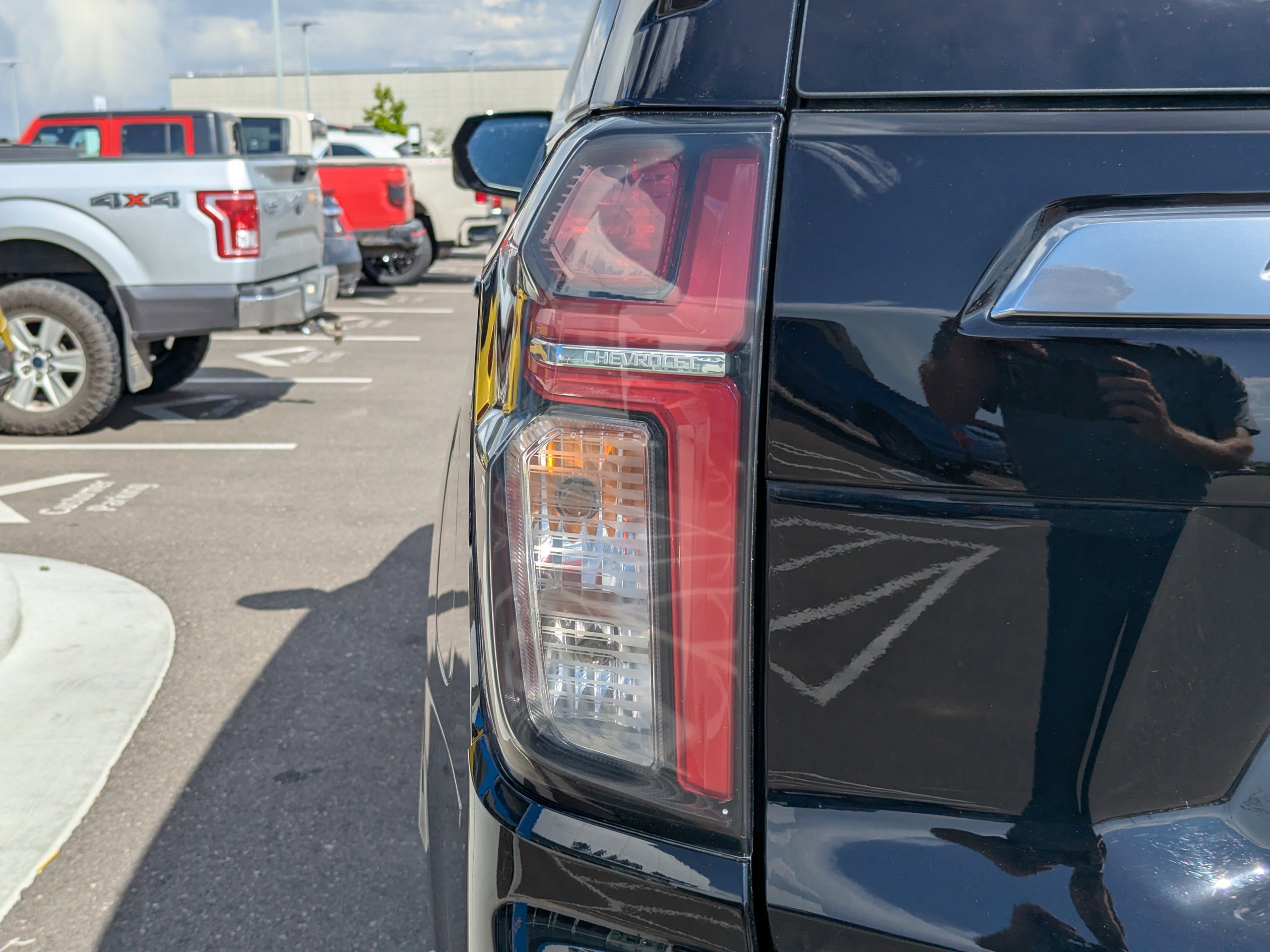 Certified 2024 Chevrolet Tahoe High Country AWD/4WD image 51