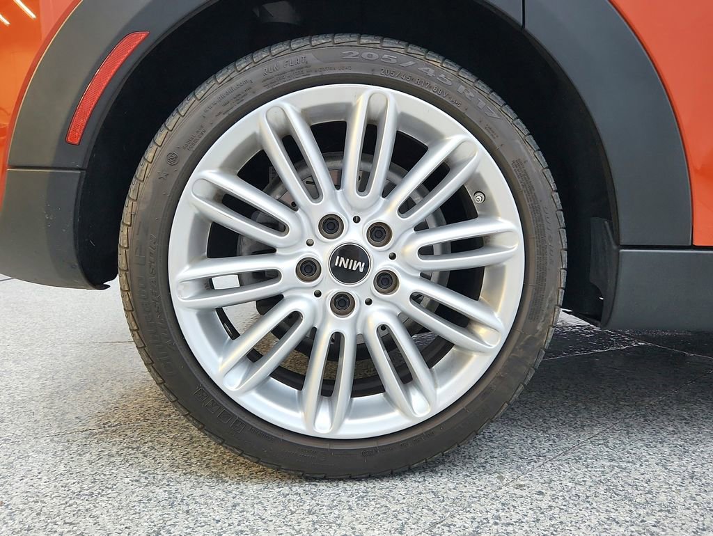 Used 2021 MINI Cooper S w/ Driver Assistance Package image 13