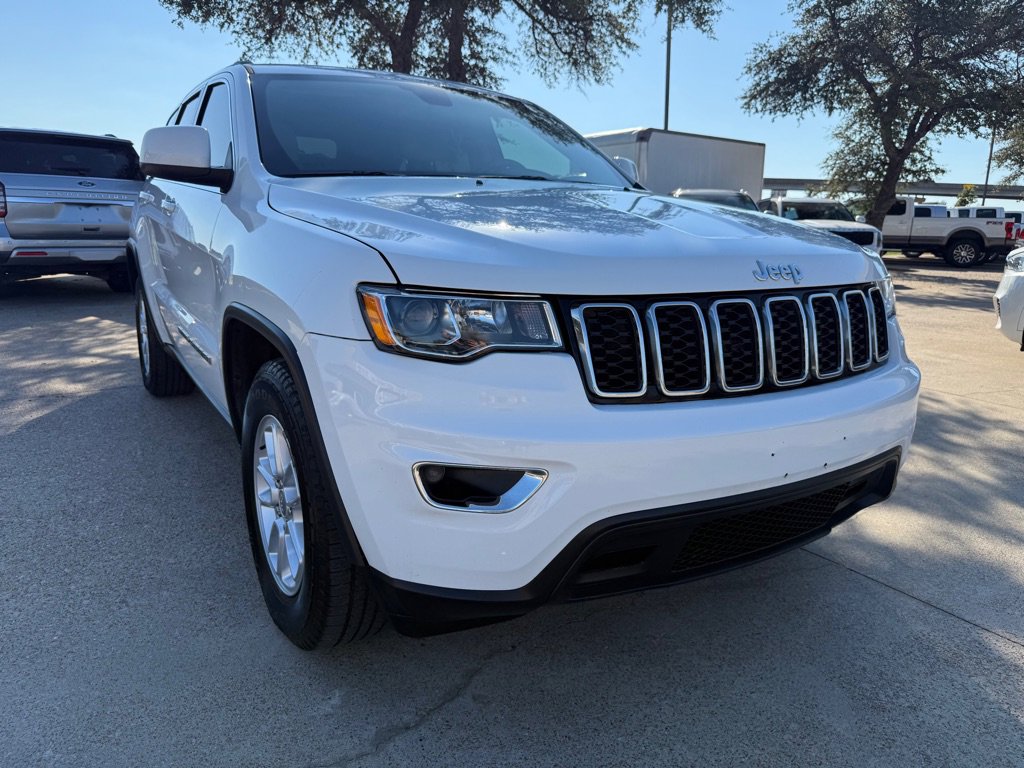 Used 2020 Jeep Grand Cherokee Laredo