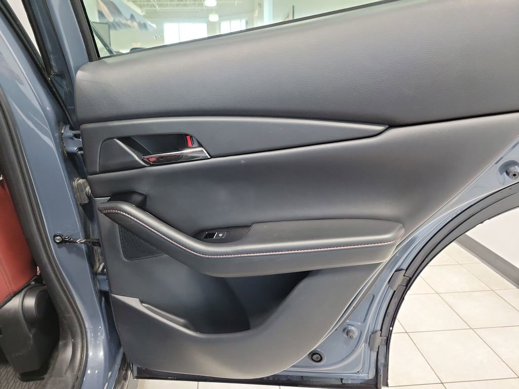 Used 2023 MAZDA CX-30 AWD 2.5 S w/ Preferred Package image 17