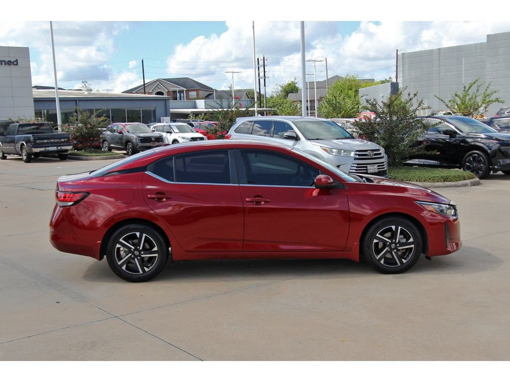 Used 2025 Nissan Sentra SV w/ All-Weather Package FWD image 6
