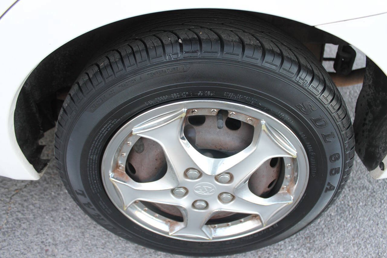 Used 2007 Chevrolet Aveo LS FWD image 13