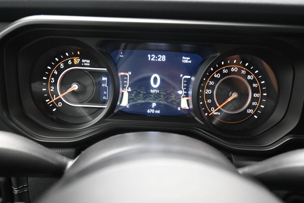 Used 2026 Jeep Gladiator Sport AWD/4WD image 15