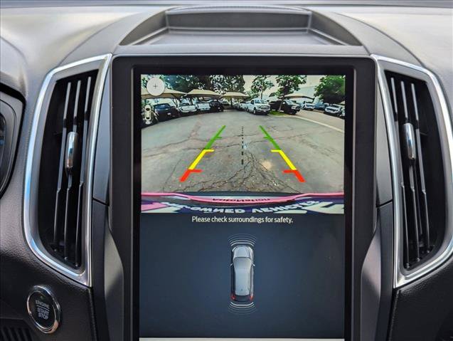 Used 2022 Ford Edge Titanium w/ Equipment Group 301A AWD/4WD image 13
