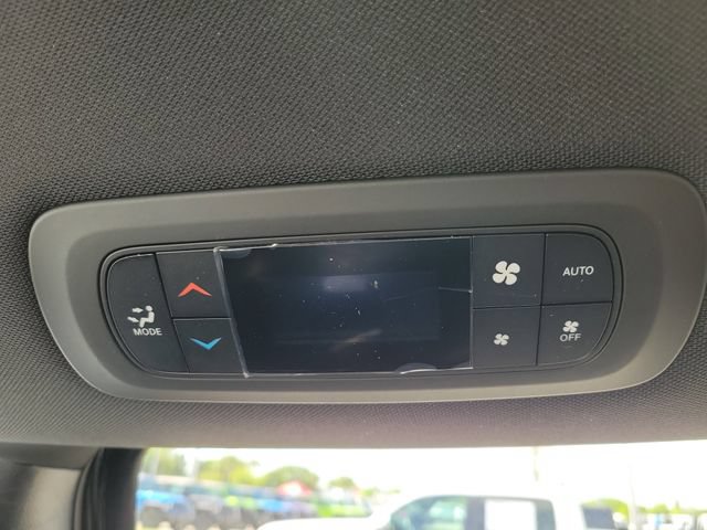 New 2026 Chrysler Voyager LX FWD image 11