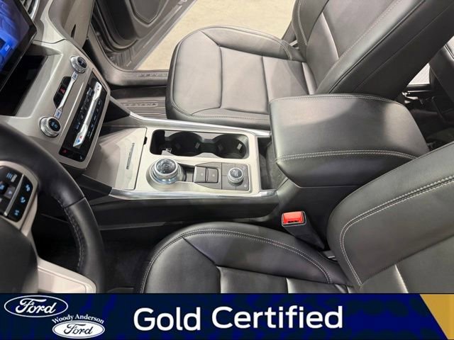 Certified 2023 Ford Explorer XLT w/ Equipment Group 202A AWD/4WD image 18