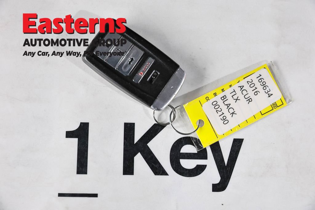 Used 2016 Acura TLX V6 w/ Technology Package FWD image 25