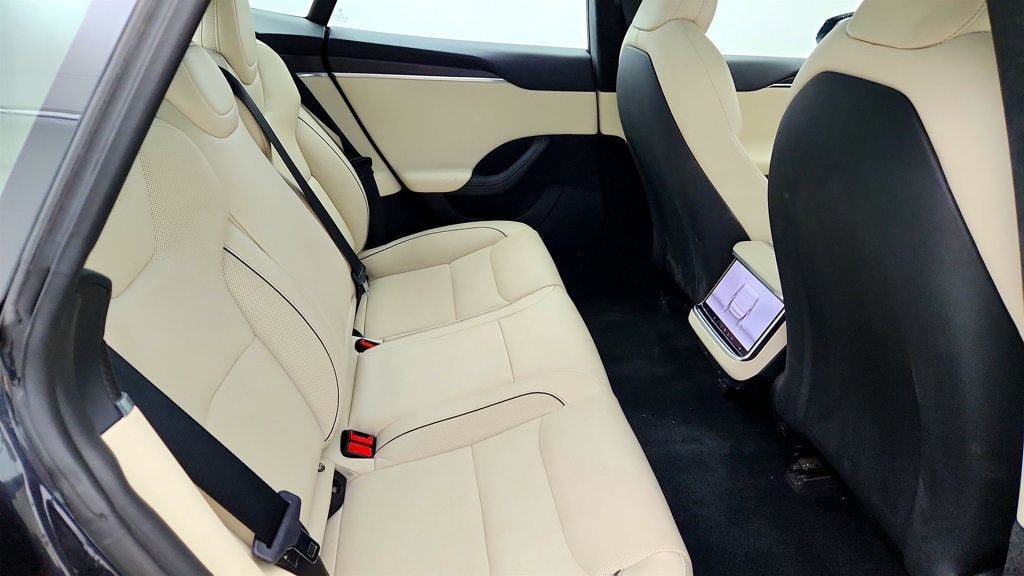 Used 2024 Tesla Model S Plaid AWD/4WD image 24
