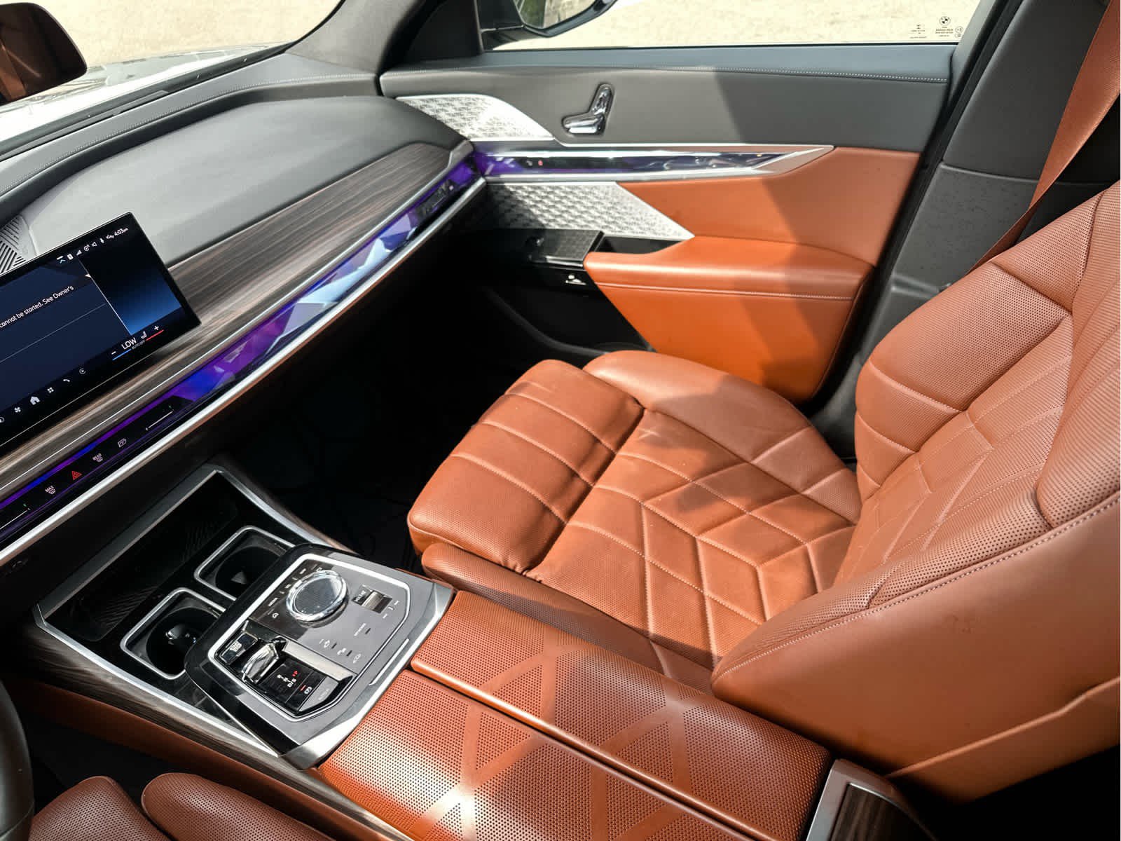 Used 2023 BMW 760i xDrive w/ Luxury Rear Seating Package AWD/4WD image 10