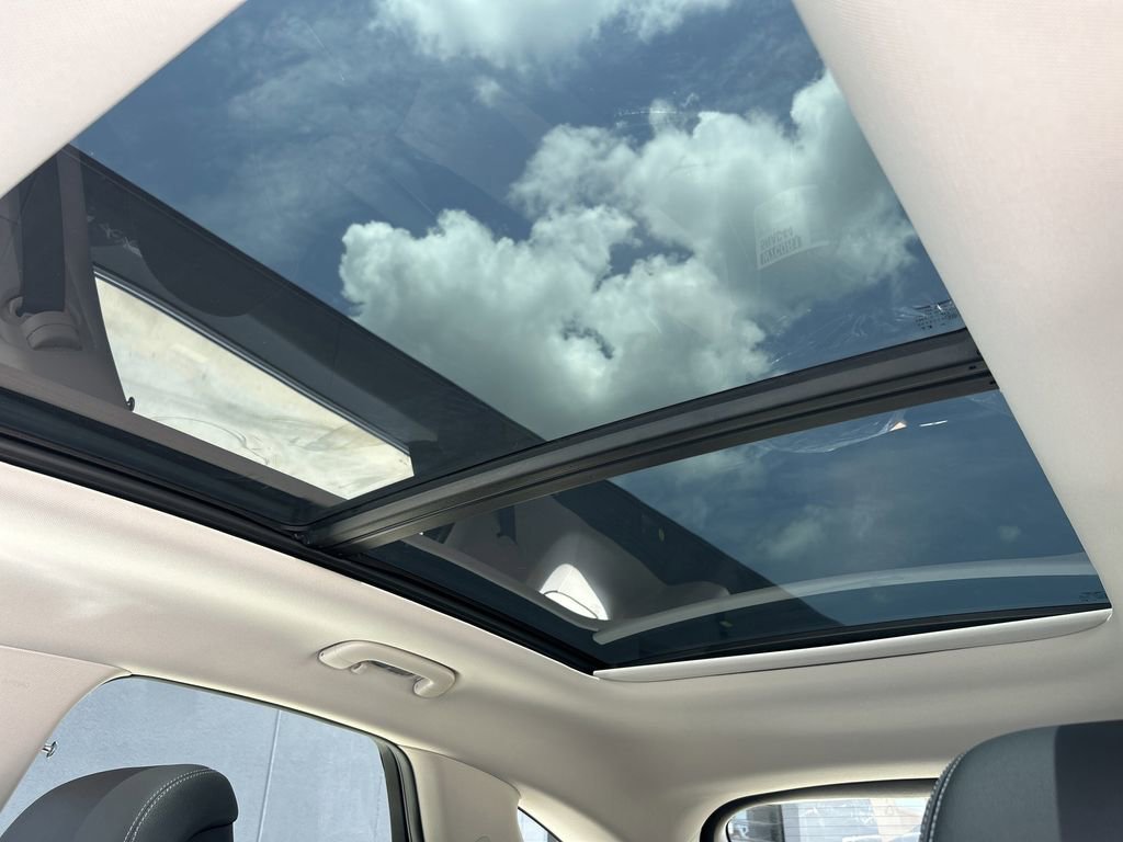 New 2026 Genesis GV70 2.5T Select image 14