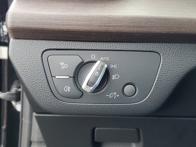 Used 2025 Audi Q5 e Premium Plus w/ Premium Plus Package image 21