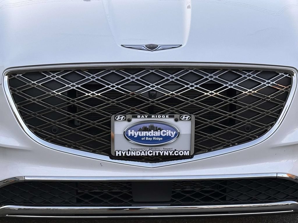 Used 2026 Genesis GV70 2.5T Advanced AWD/4WD image 12