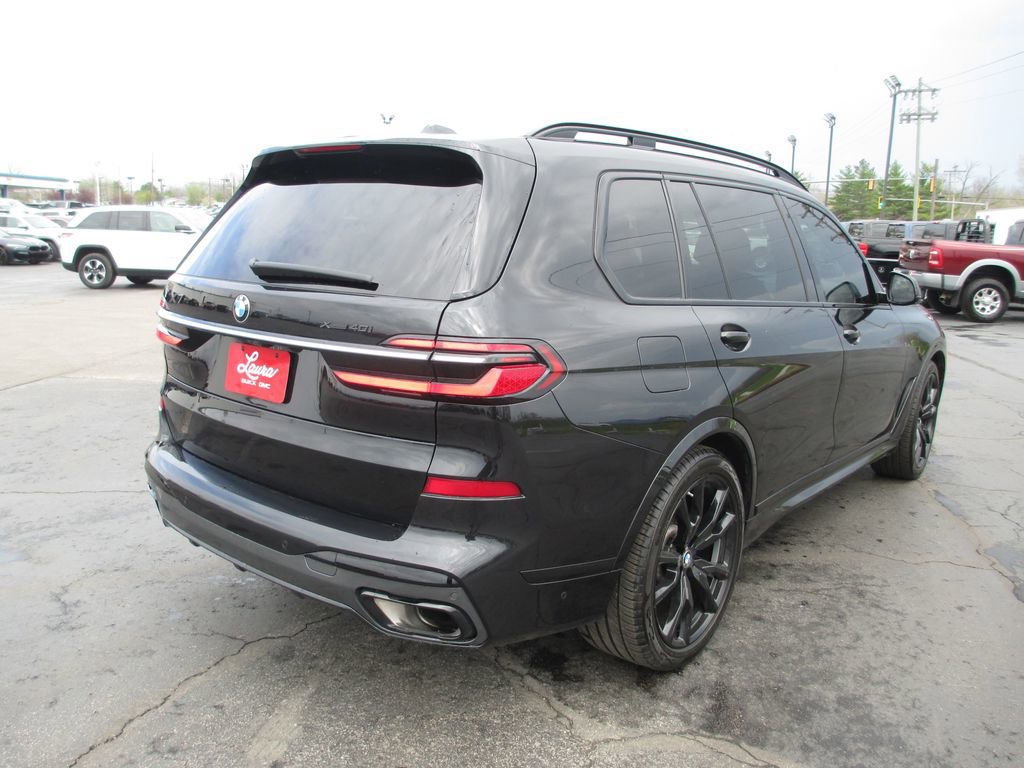 Used 2023 BMW X7 xDrive40i w/ M Sport Package image 6
