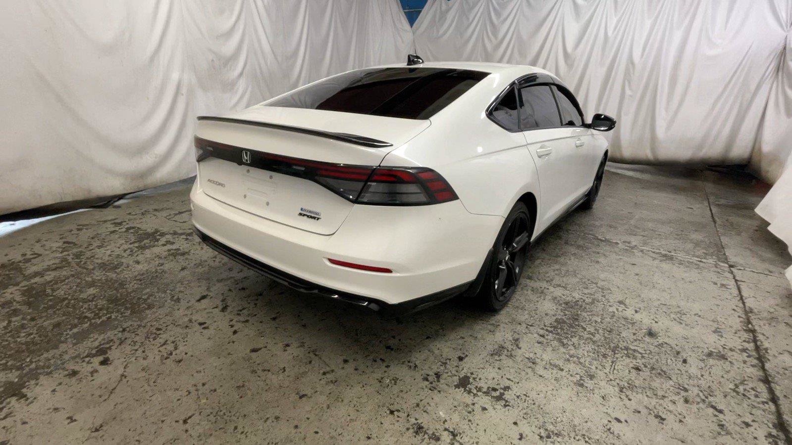 Used 2023 Honda Accord Sport image 6