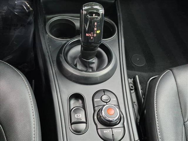 Used 2021 MINI Cooper Countryman FWD image 12